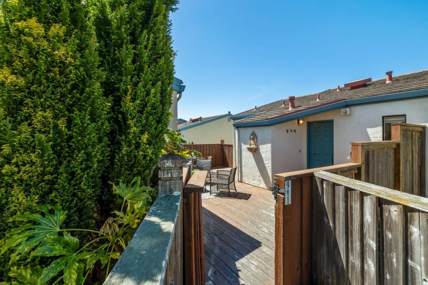 Pacifica, CA 94044,911 Fassler AVE