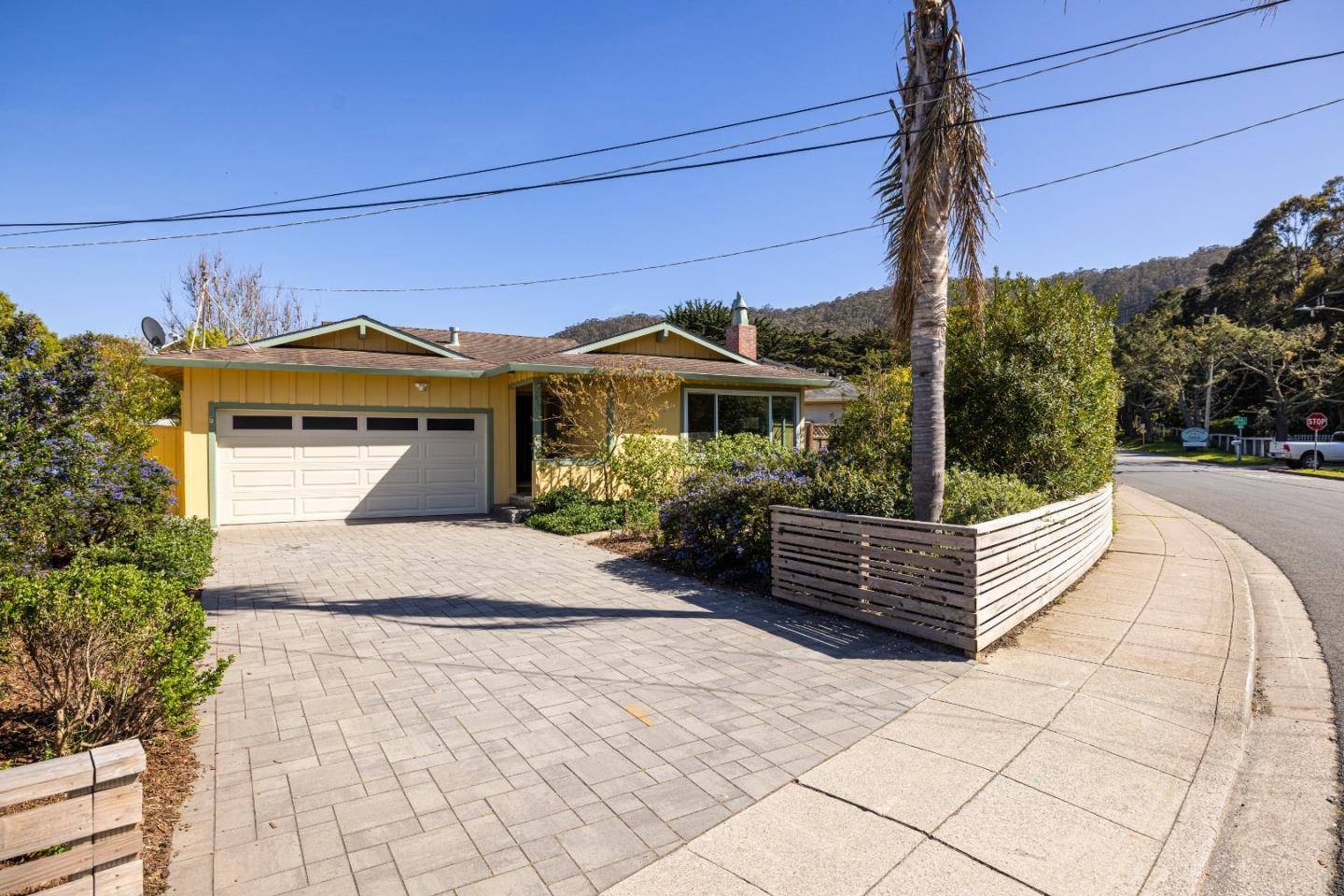 Pacifica, CA 94044,1409 Peralta RD