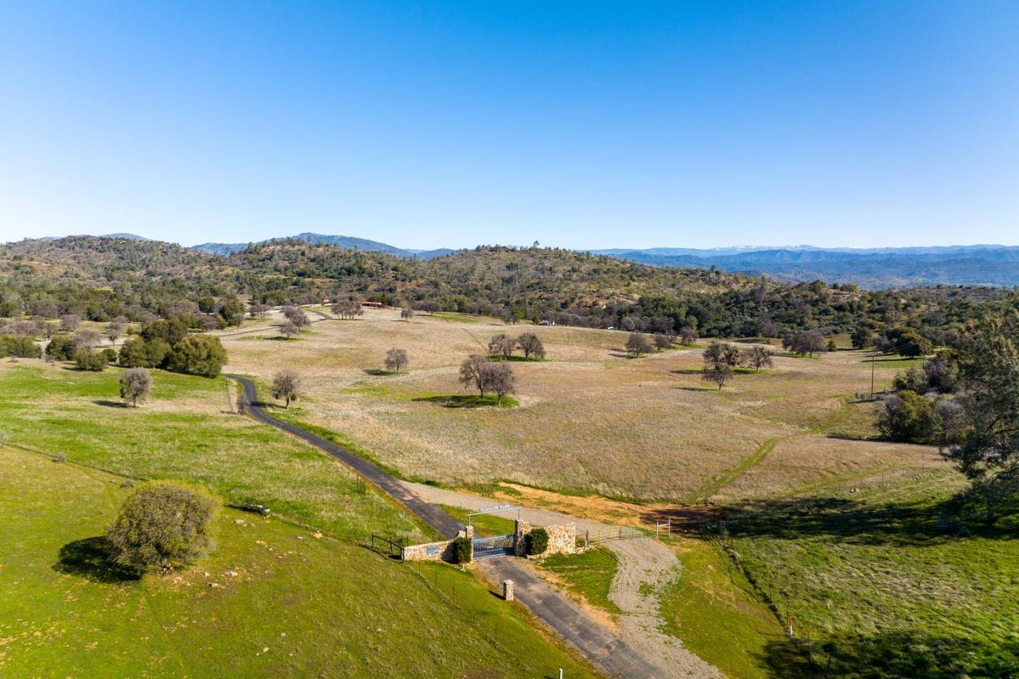 Mariposa, CA 95338,4164 Guadalupe Fire RD
