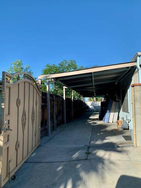 Highland, CA 92346,1584 Villa CT