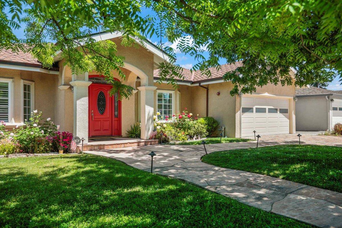 Redwood City, CA 94061,1107 Truman ST