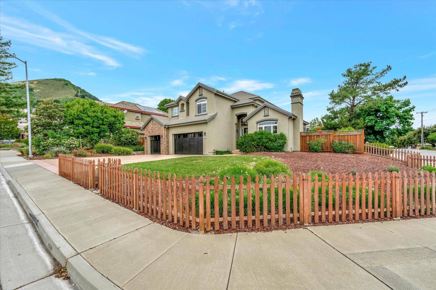 Morgan Hill, CA 95037,605 Price DR