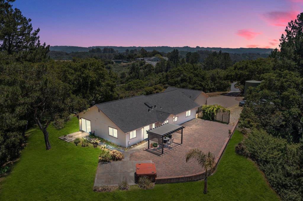 Royal Oaks, CA 95076,1705 Covenant LN