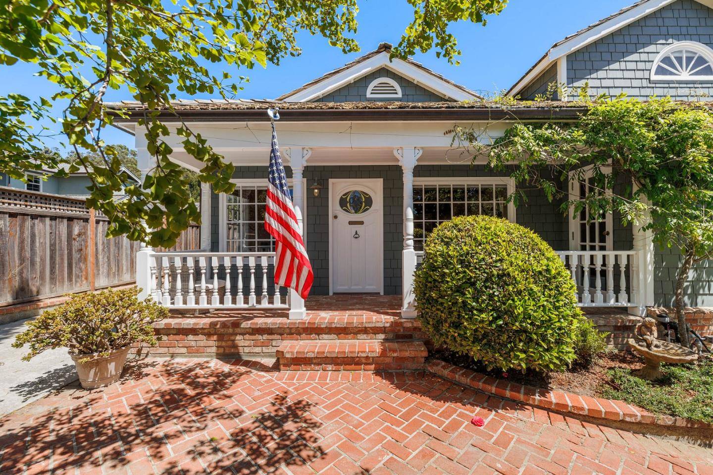 Montara, CA 94037,1019 Cedar ST