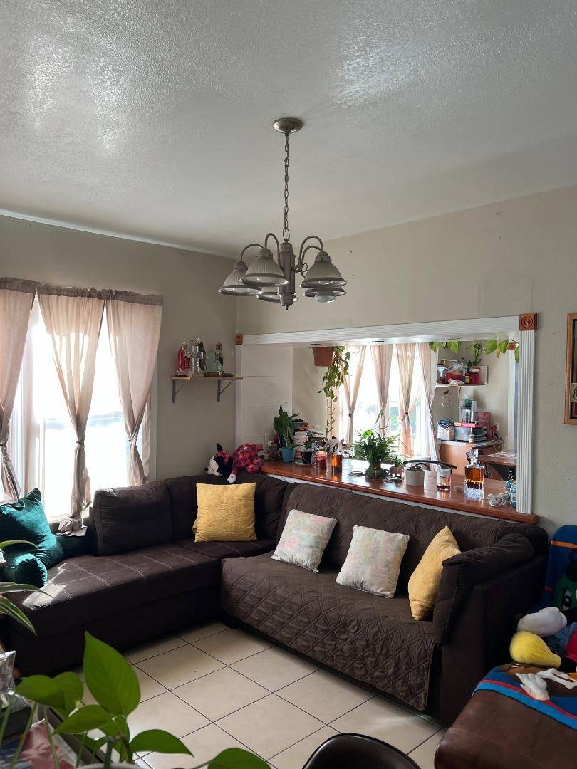 Watsonville, CA 95076,231 Bockius ST