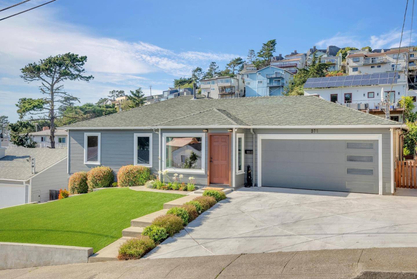 Pacifica, CA 94044,371 Nelson AVE