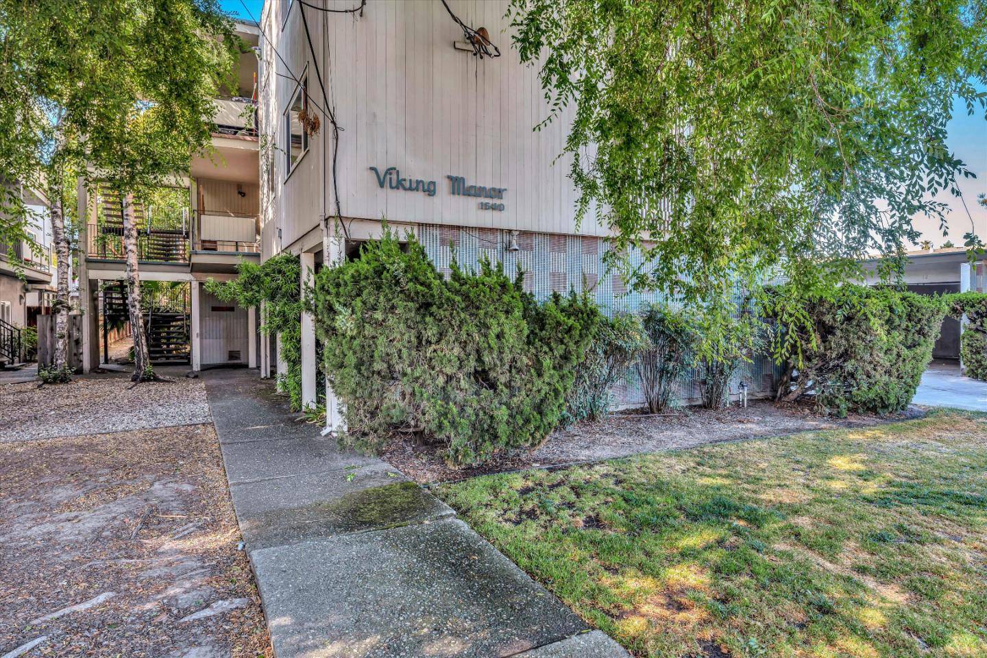 Redwood City, CA 94061,1540 Hudson ST