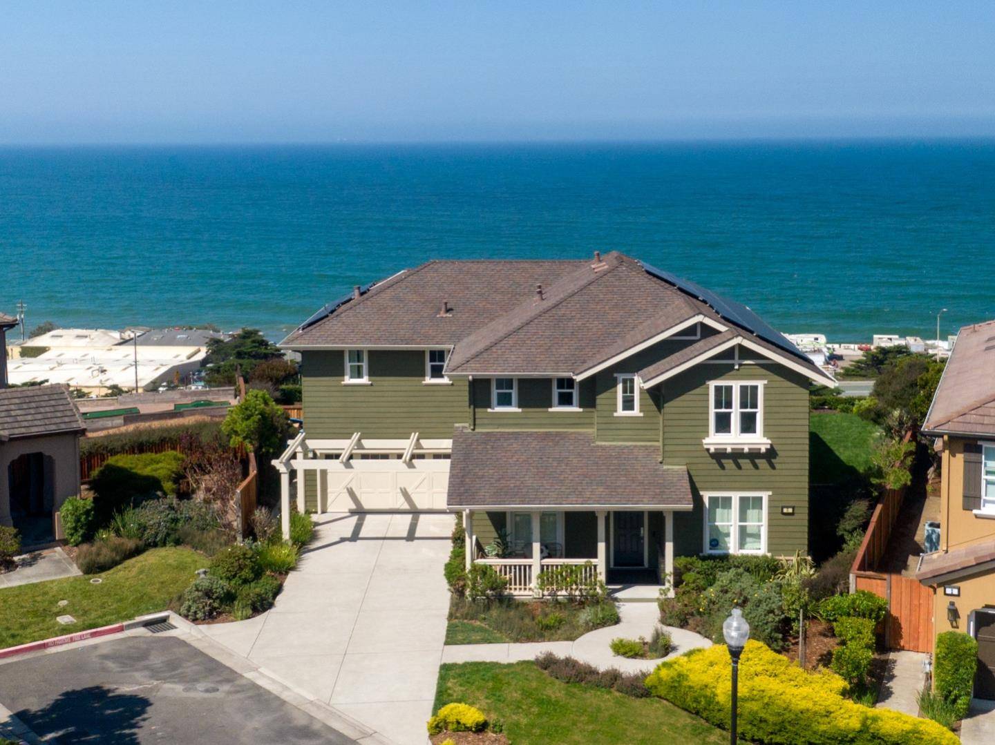 Pacifica, CA 94044,6 Misty Harbor CT