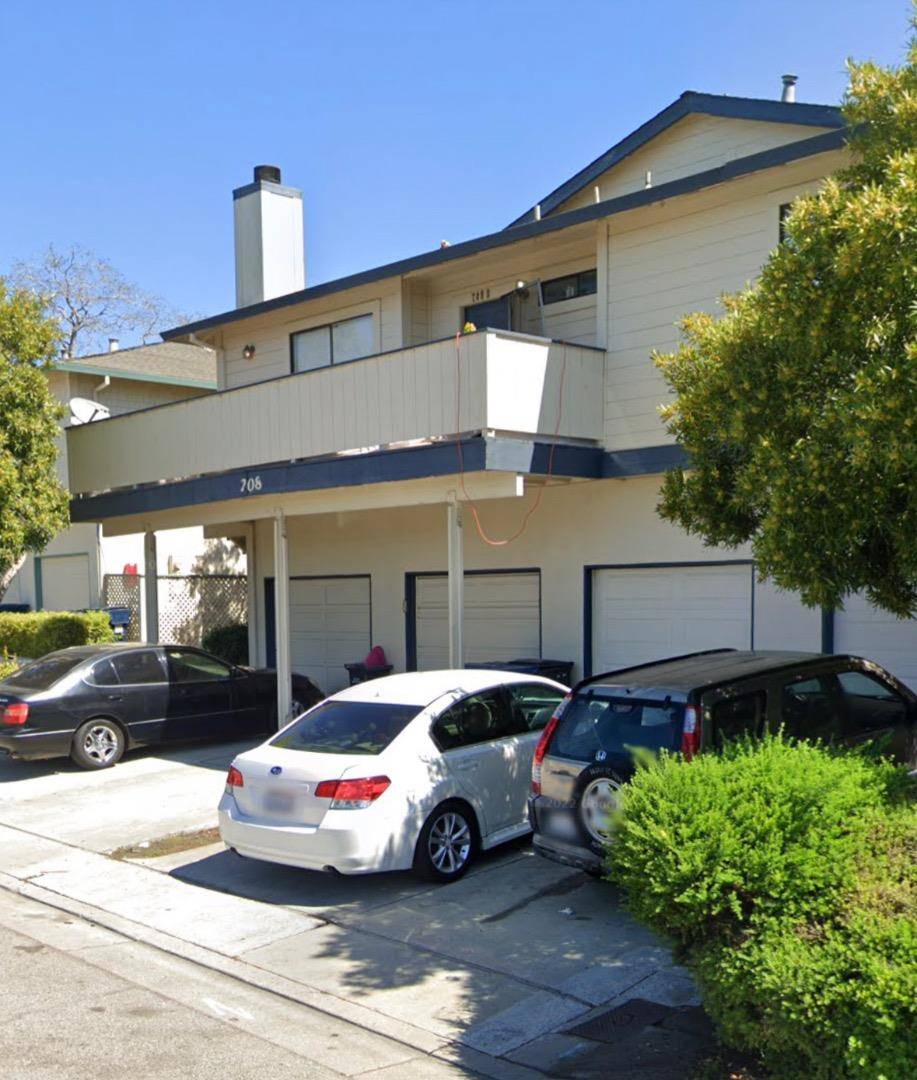 Watsonville, CA 95076,208 Green Meadow DR B