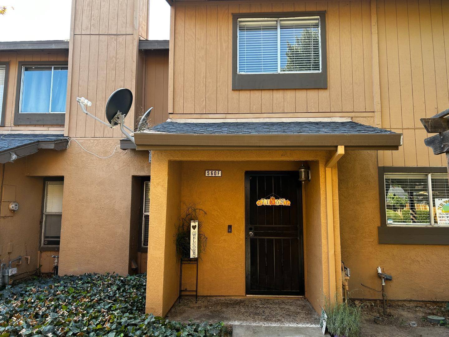 Modesto, CA 95354,560 Pirinen LN F