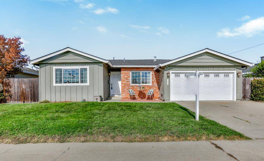 Fremont, CA 94538,42809 Fontainebleau Park LN