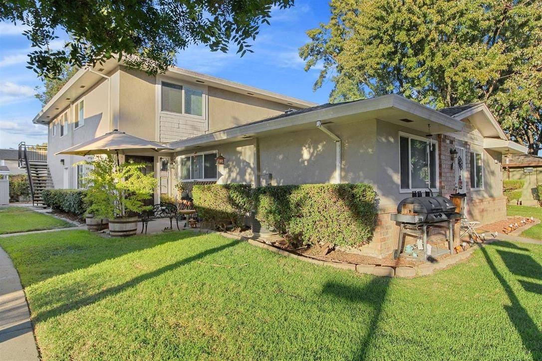 San Jose, CA 95123,207 Coy DR 4