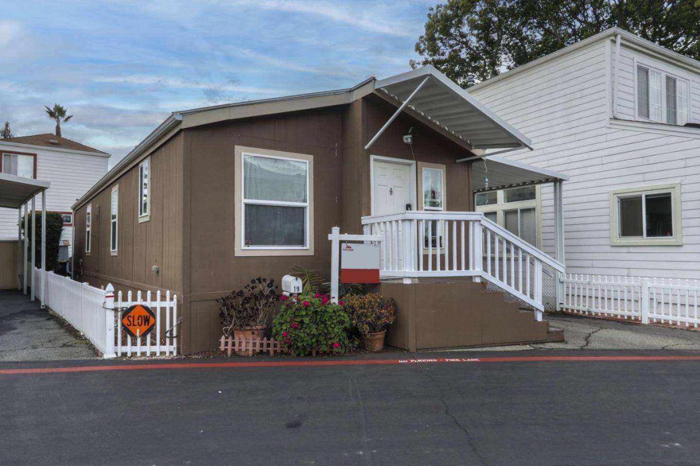 Sunnyvale, CA 94086,1201 Sycamore TER 19