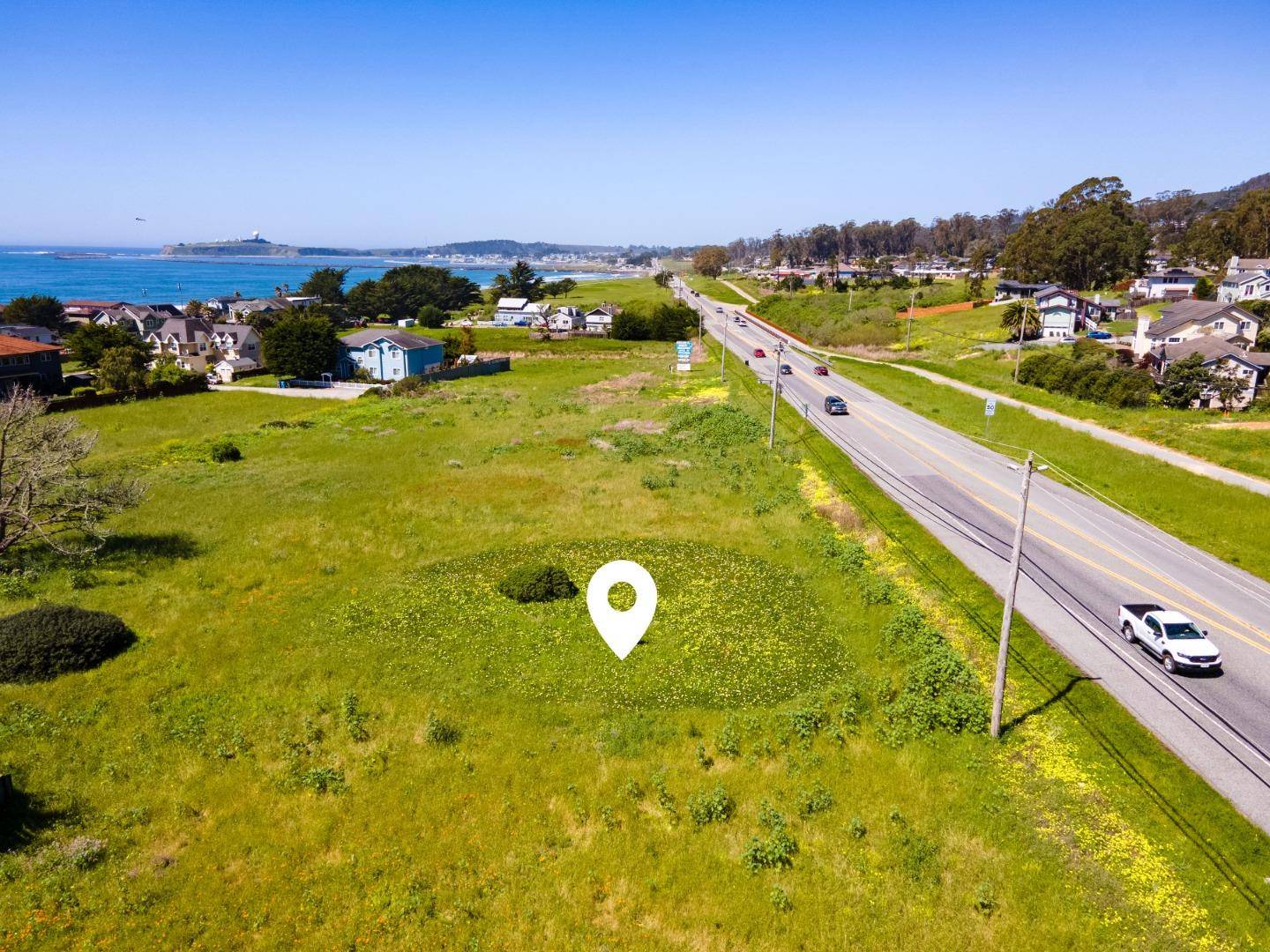 Half Moon Bay, CA 94019,00 Cabrillo HWY