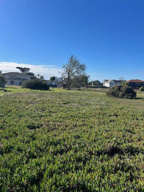 Half Moon Bay, CA 94019,00 Cabrillo HWY