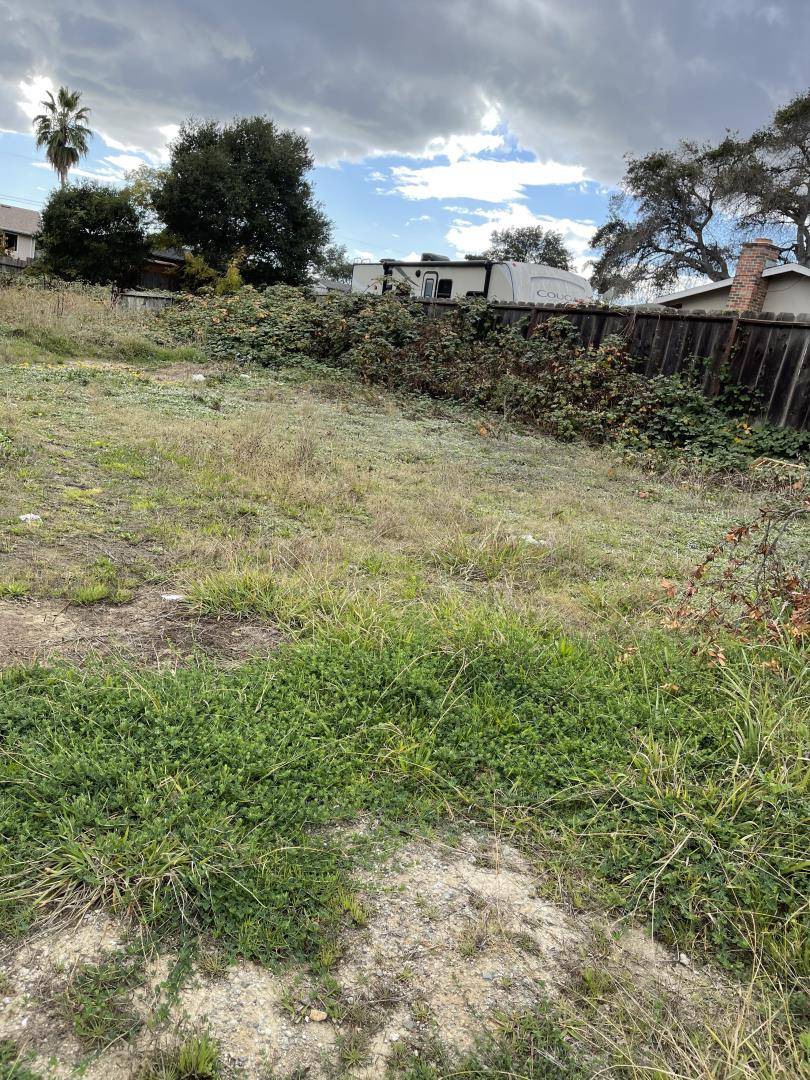 Watsonville, CA 95076,208 Melody LN