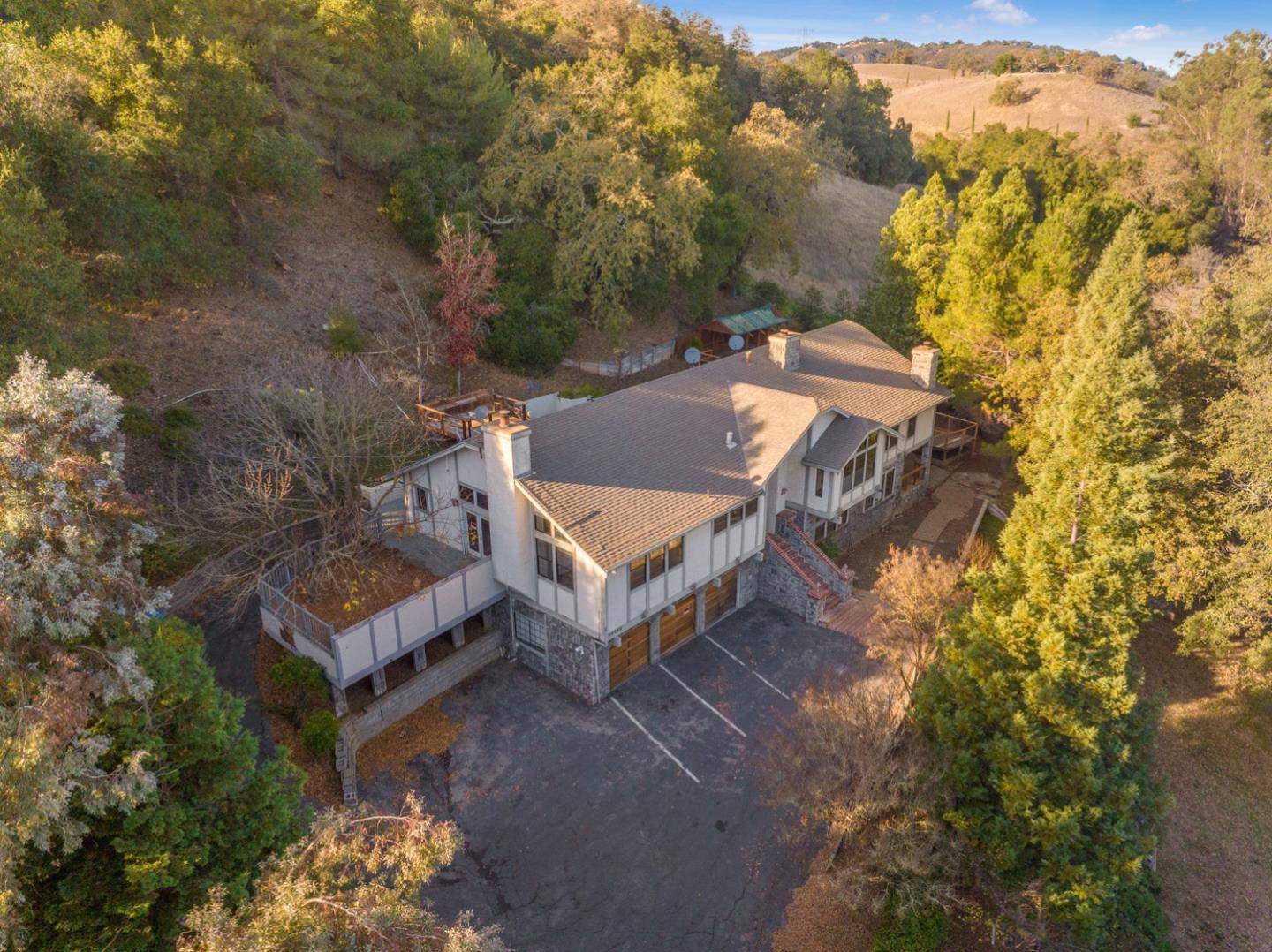 Morgan Hill, CA 95037,14295 Sycamore DR