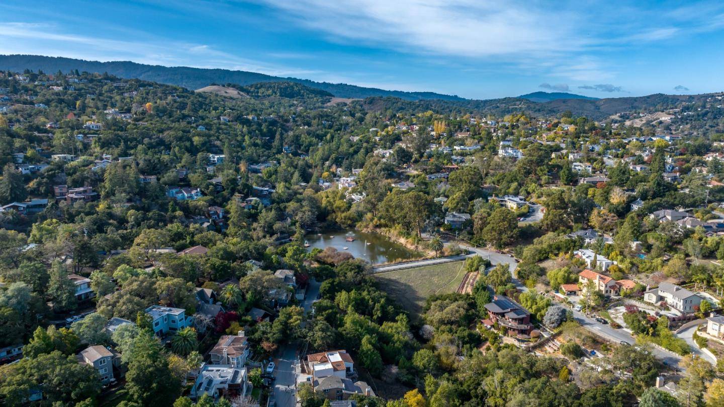 Redwood City, CA 94062,00 Canyon