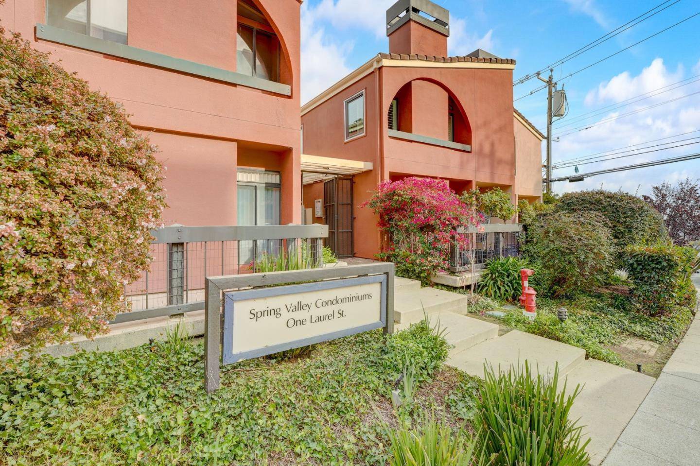 San Carlos, CA 94070,1 Laurel ST 201