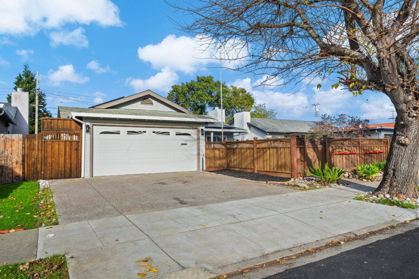 Belmont, CA 94002,408 Hiller ST