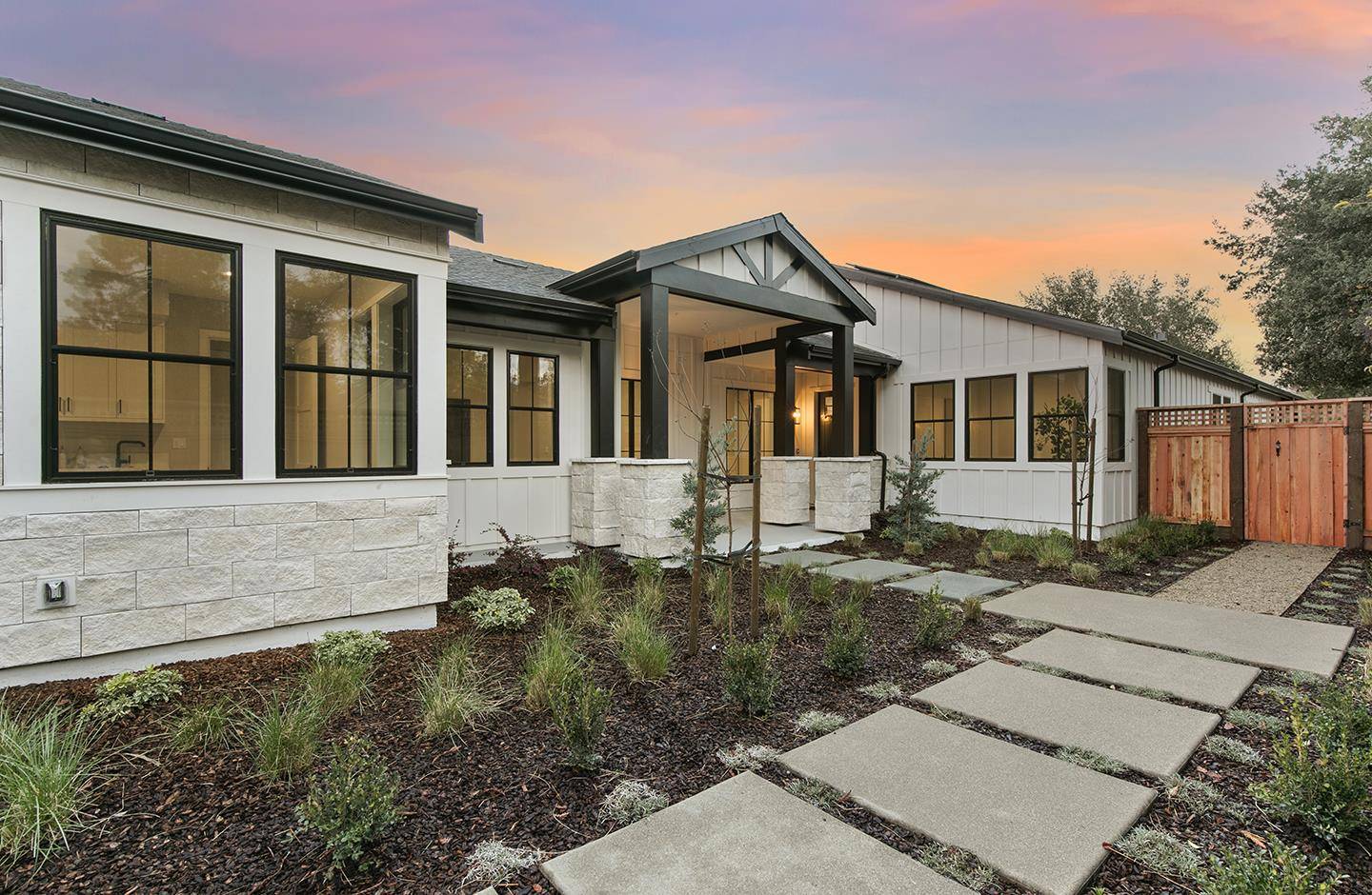 Los Altos, CA 94022,219 Portola CT