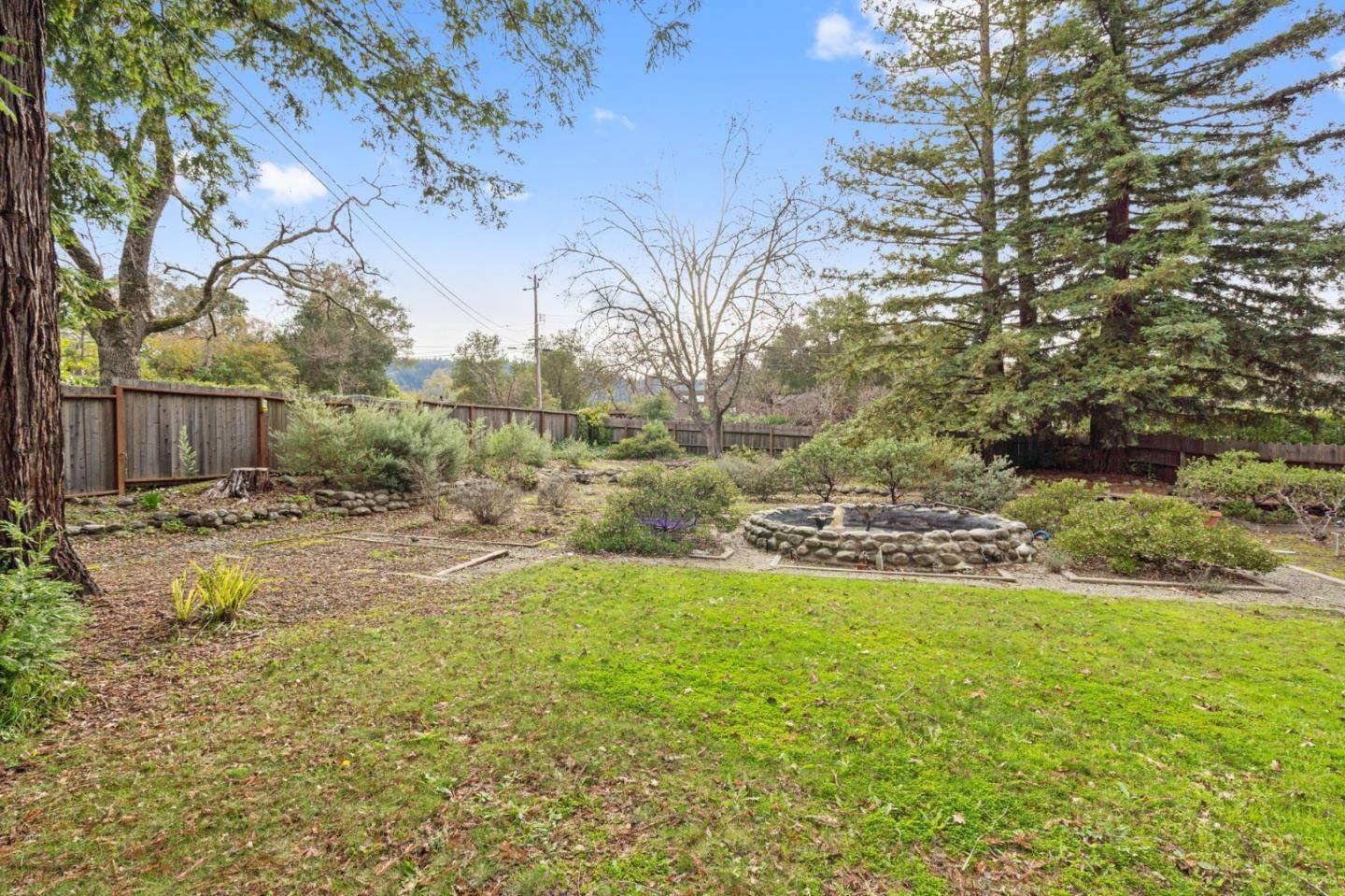 Portola Valley, CA 94028,191 Corte Madera RD