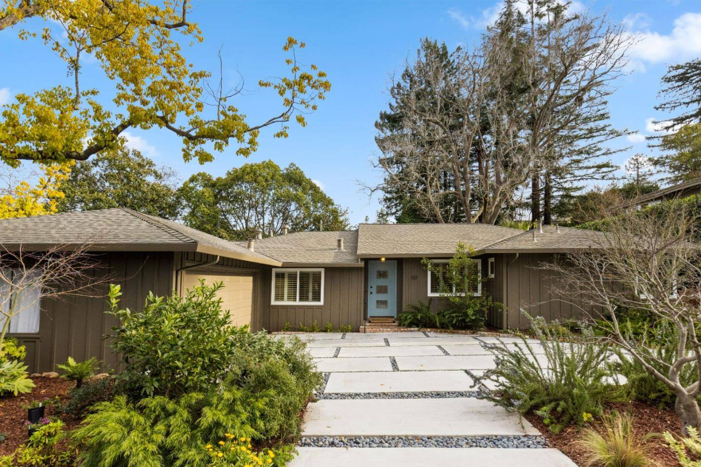 Portola Valley, CA 94028,151 E Floresta WAY