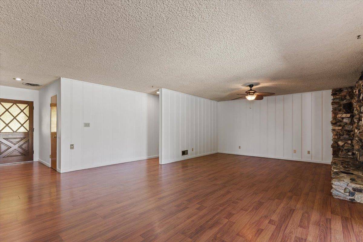 Modesto, CA 95357,3624 Jeffrey DR