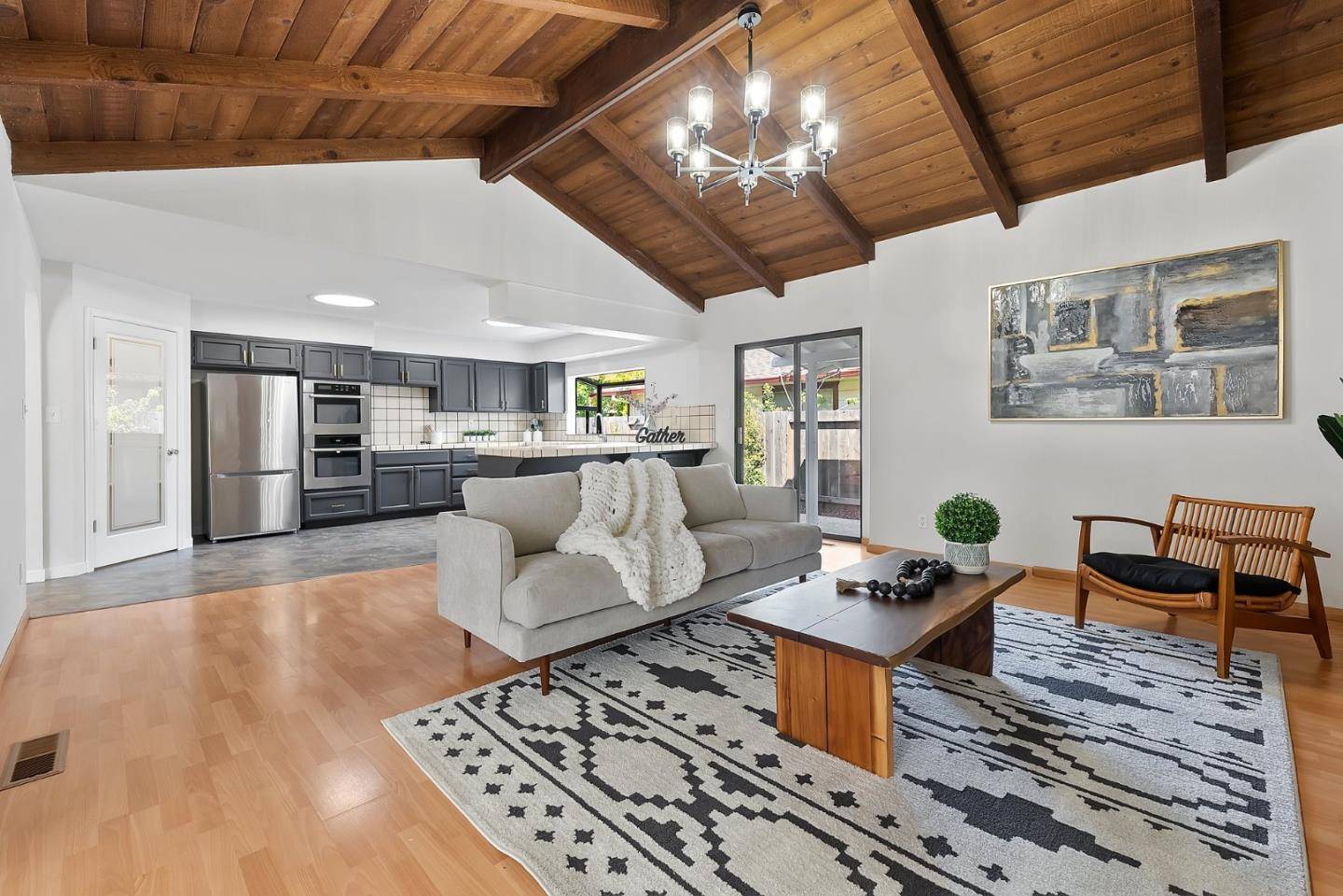 Saratoga, CA 95070,14121 Saratoga Sunnyvale RD