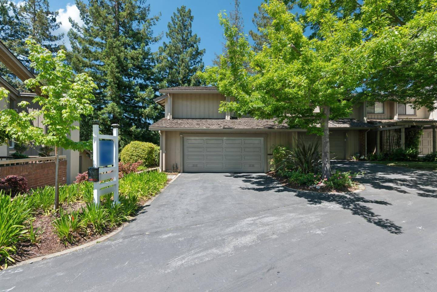 Menlo Park, CA 94025,466 Sand Hill CIR