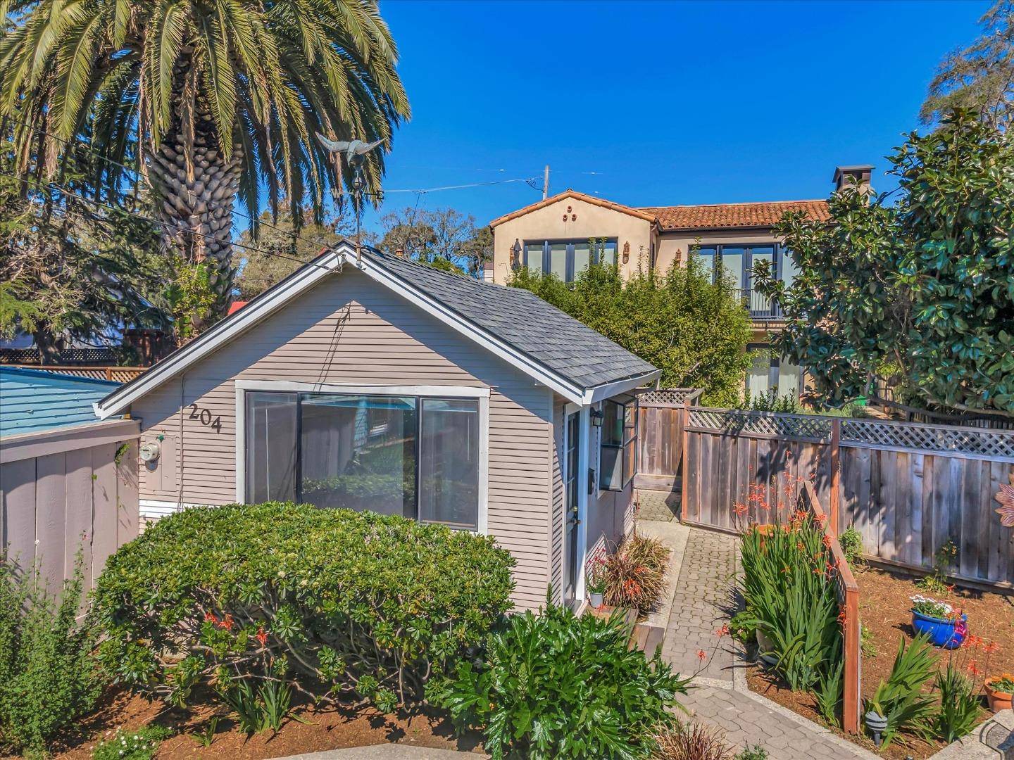 Capitola, CA 95010,204 Terrace WAY