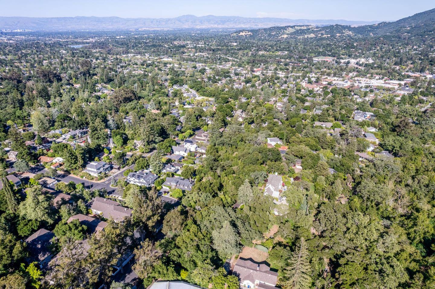 Los Gatos, CA 95030,00 Laurel AVE