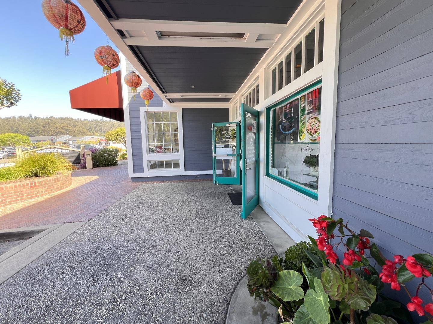 Prunedale, CA 93907,17591 Vierra Canyon RD