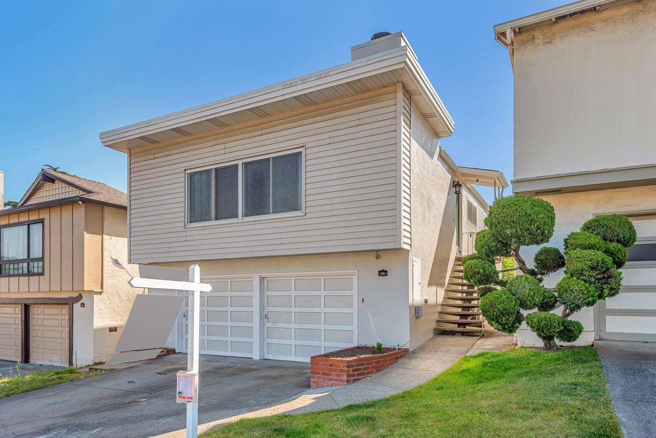 Daly City, CA 94015,53 Wakefield AVE