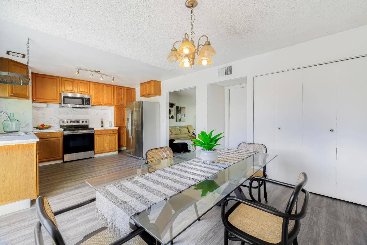 Union City, CA 94587,4207 Solar CIR