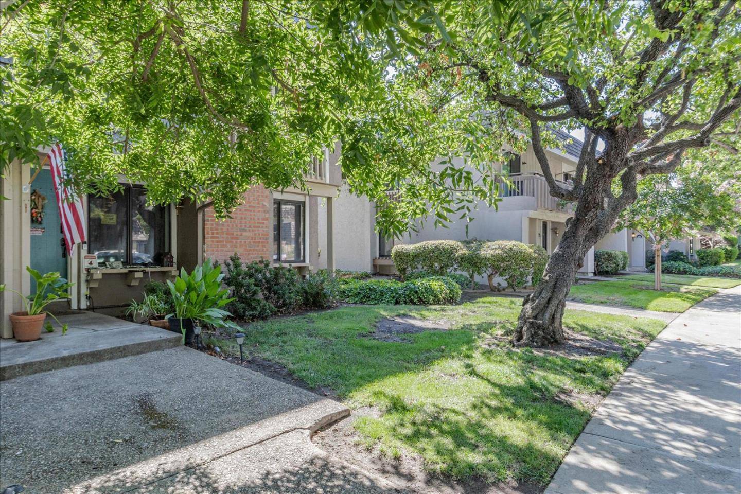 San Jose, CA 95136,4625 Adobe River CT