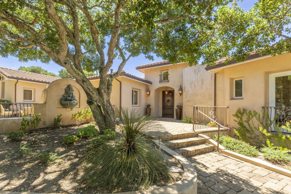 Carmel Valley, CA 93924,25950 Colt LN