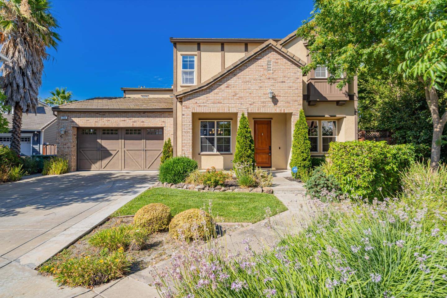 San Ramon, CA 94582,223 Knightsbridge CT