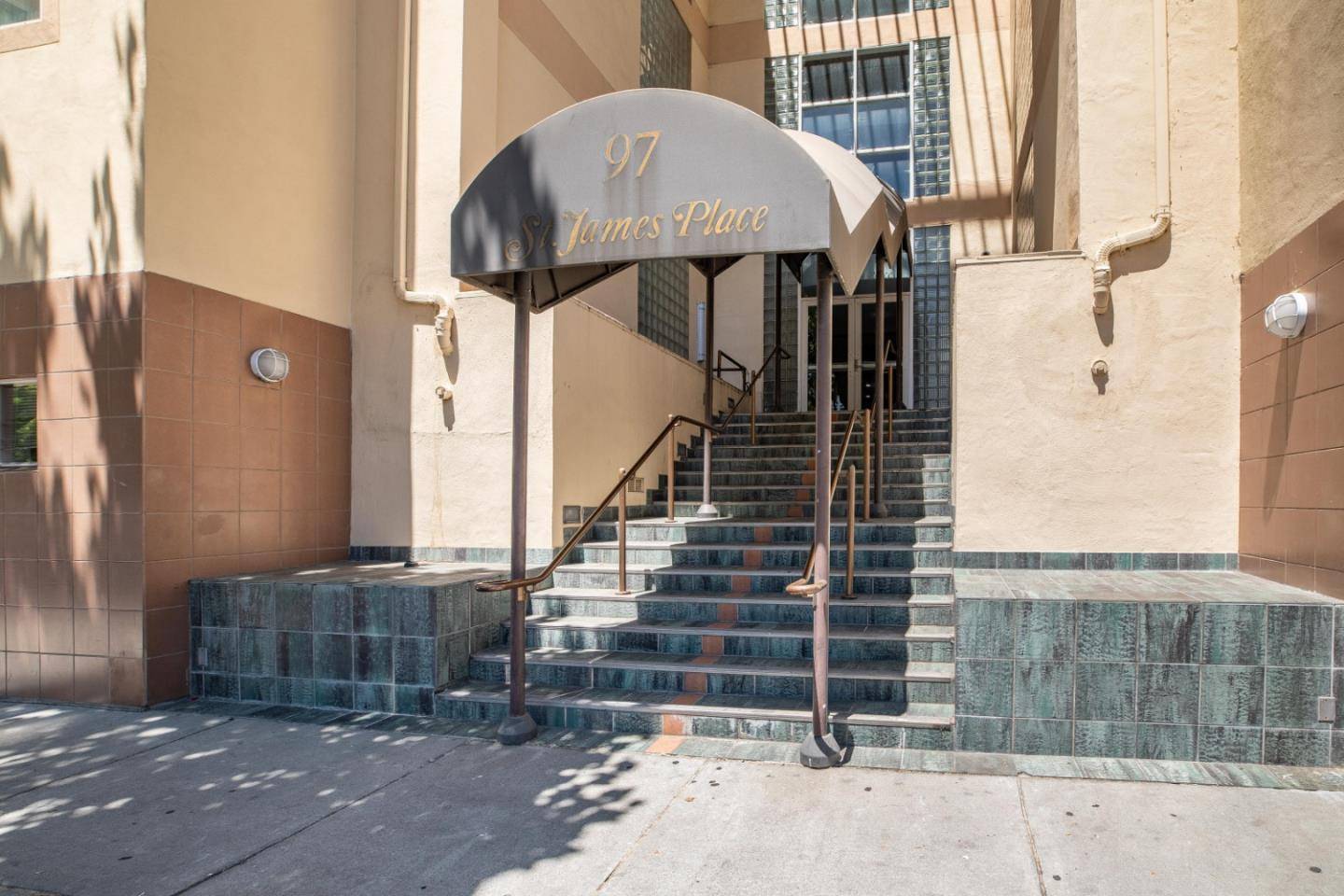 San Jose, CA 95112,97 E Saint James ST 41