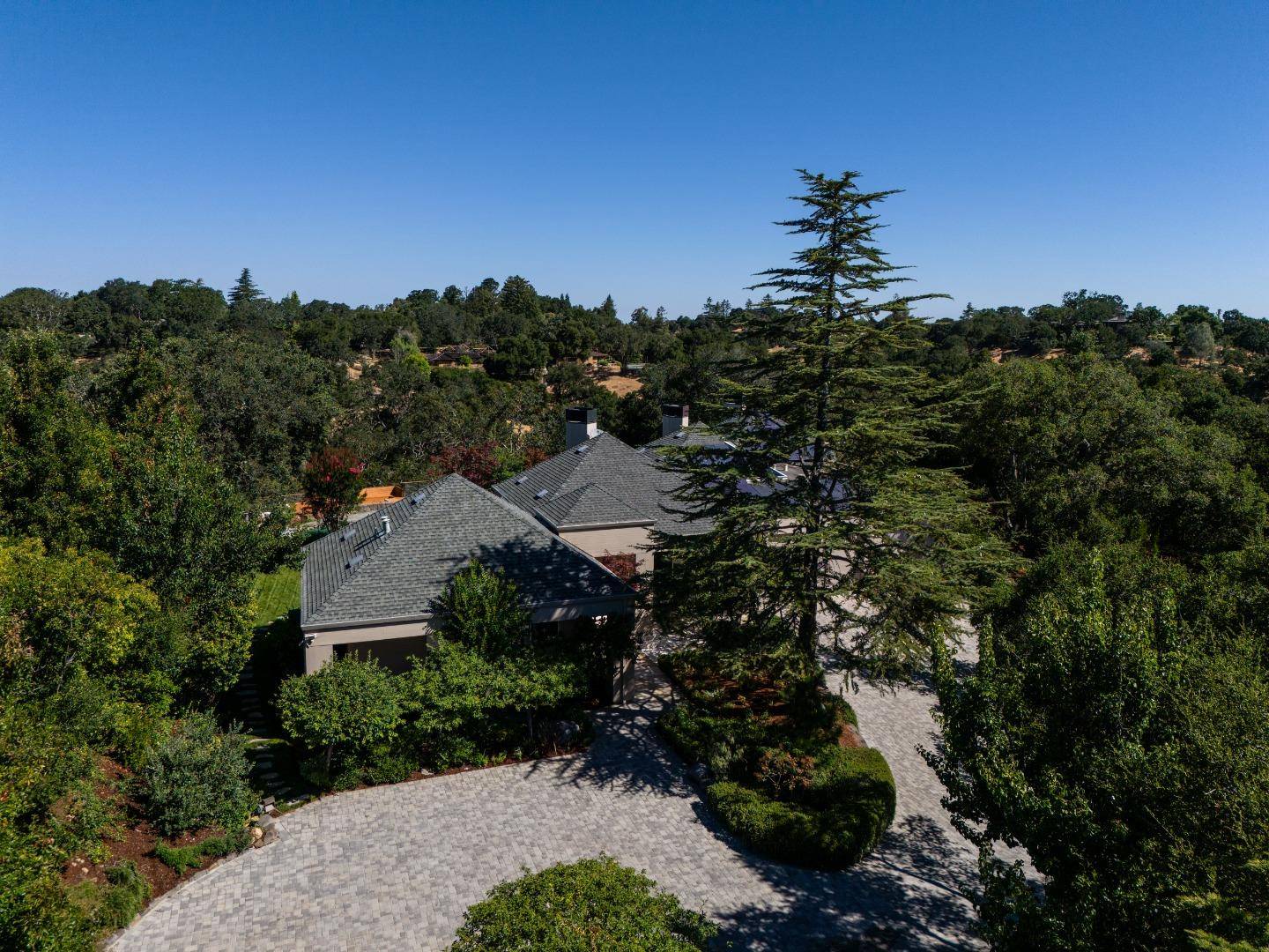 Portola Valley, CA 94028,395 Golden Hills DR