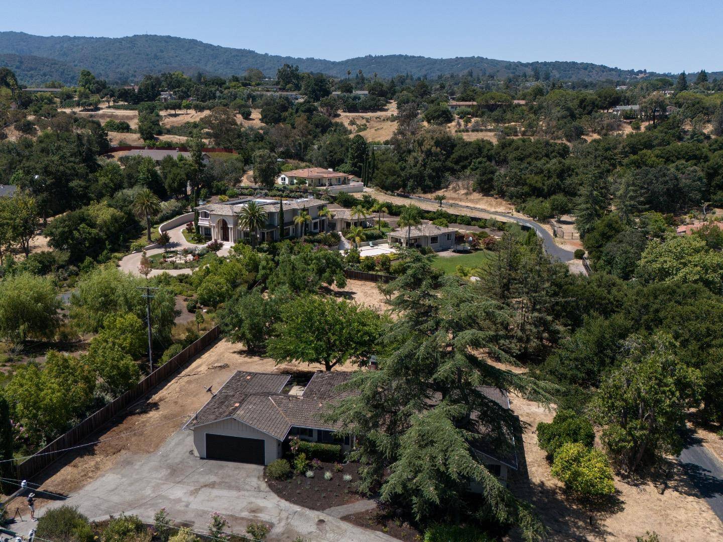 Los Altos Hills, CA 94022,26540 Purissima RD