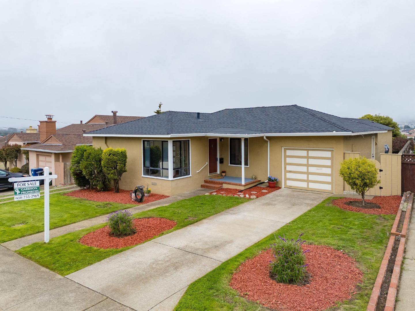 Daly City, CA 94015,1720 Sweetwood DR