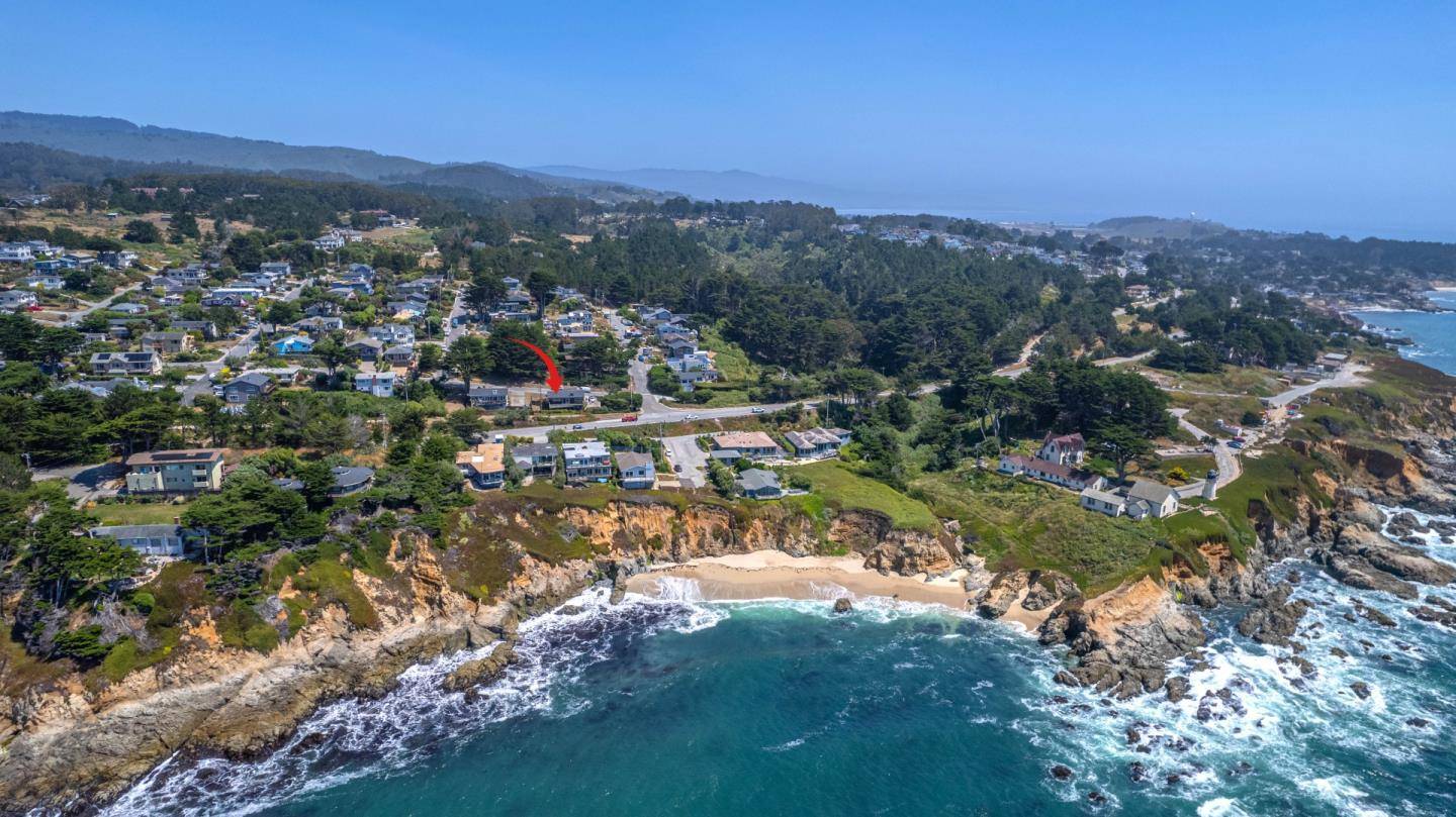 Montara, CA 94037,297 14th ST