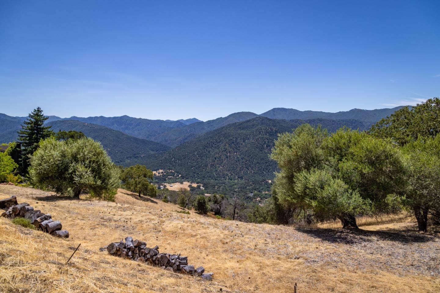 Carmel Valley, CA 93924,35180 Sky Ranch RD
