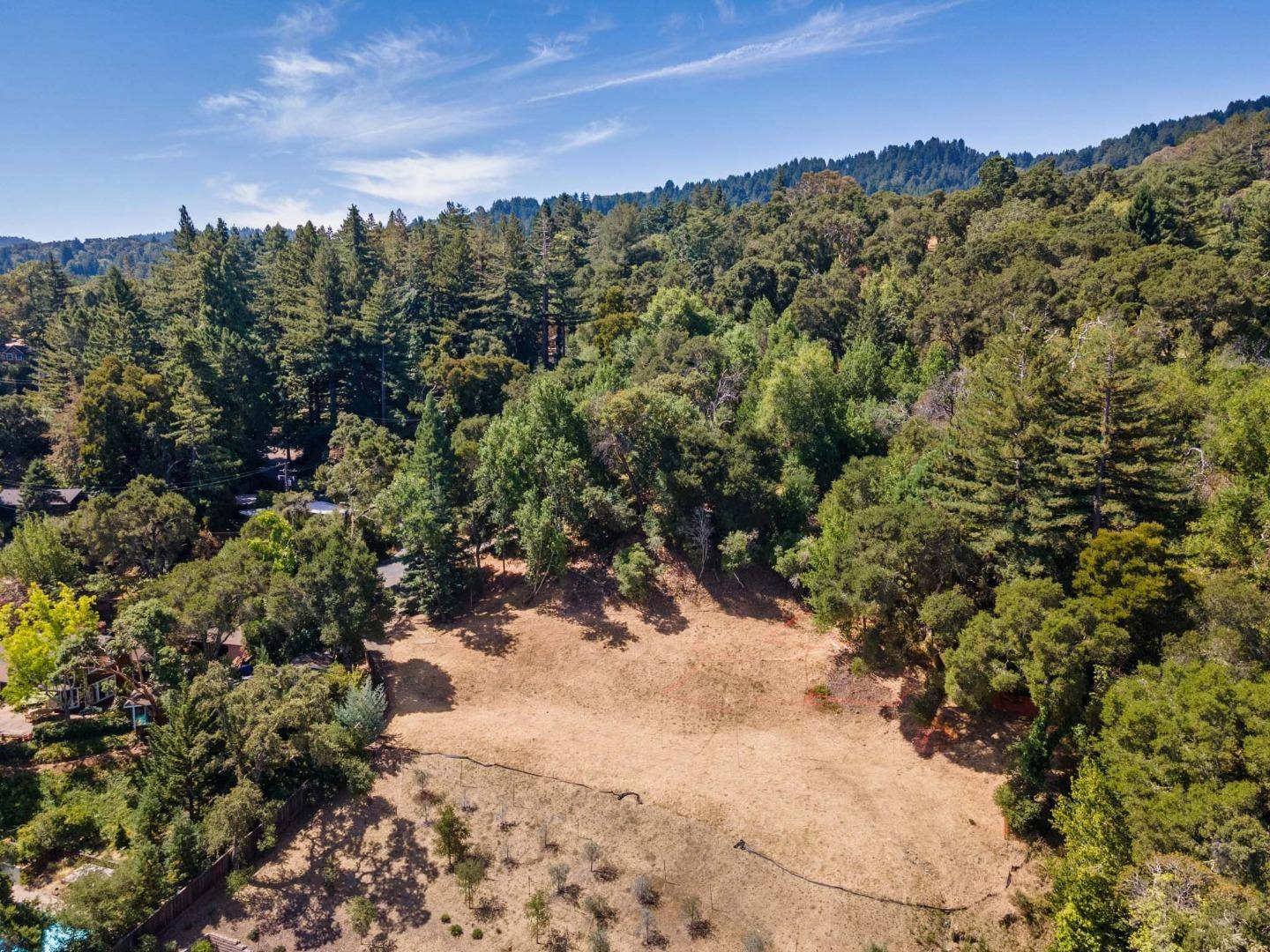 Portola Valley, CA 94028,42 Santa Maria AVE