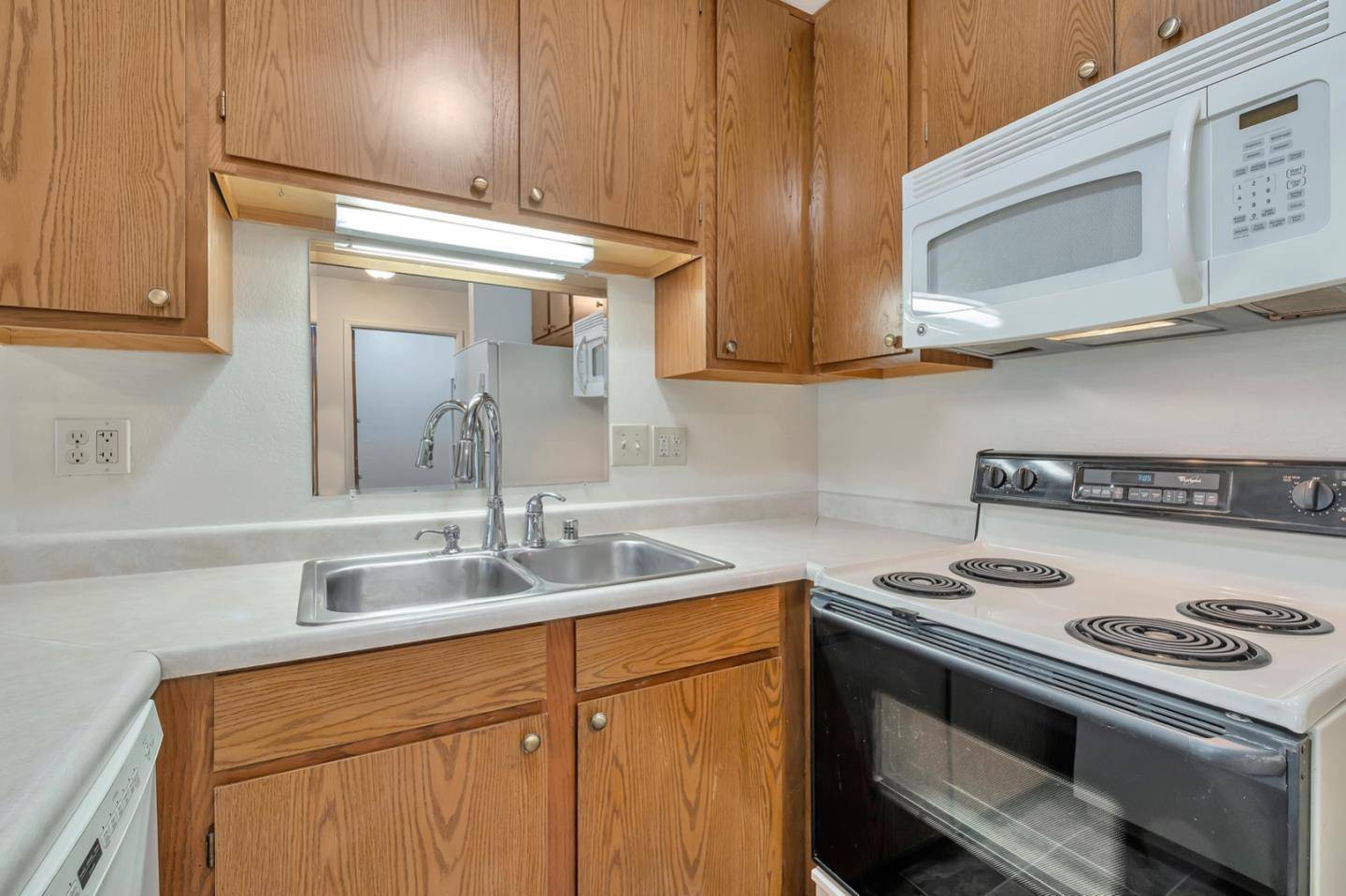 Santa Cruz, CA 95062,203 Vista Prieta CT