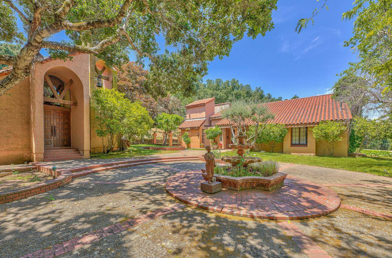 Carmel Valley, CA 93924,18820 Cachagua RD