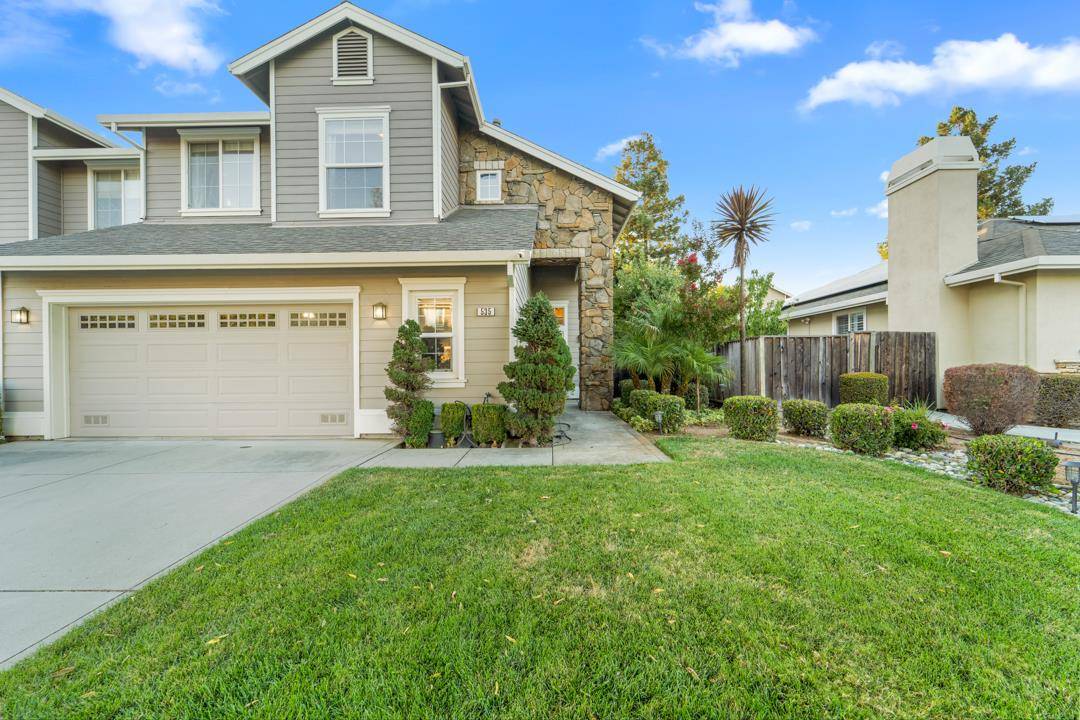 Morgan Hill, CA 95037,535 Calle Viento