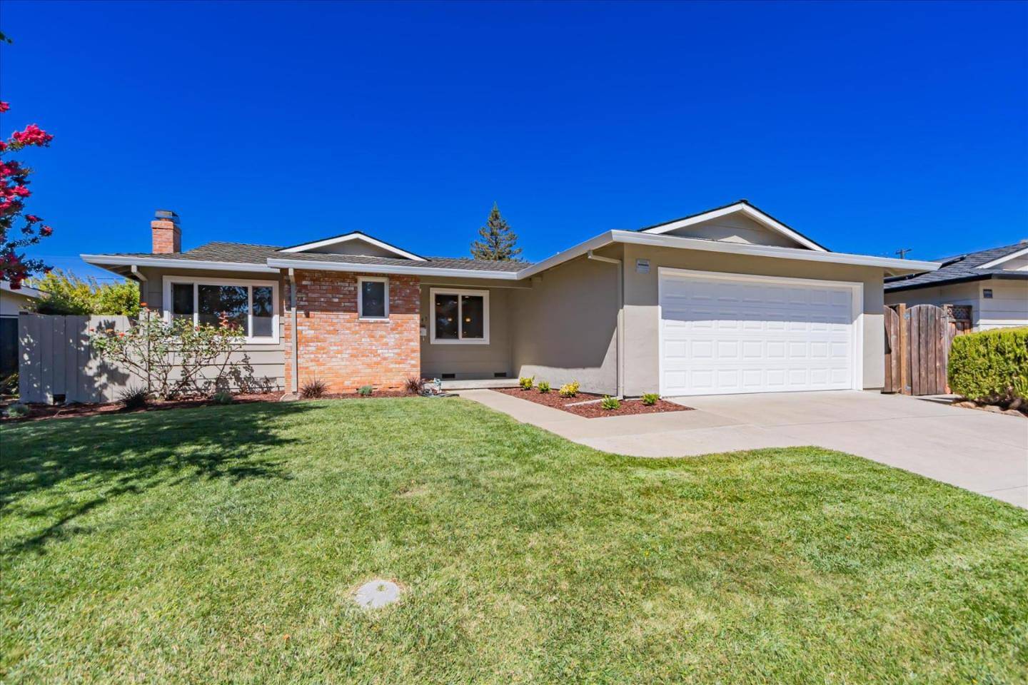 Sunnyvale, CA 94087,1745 Killdeer CT