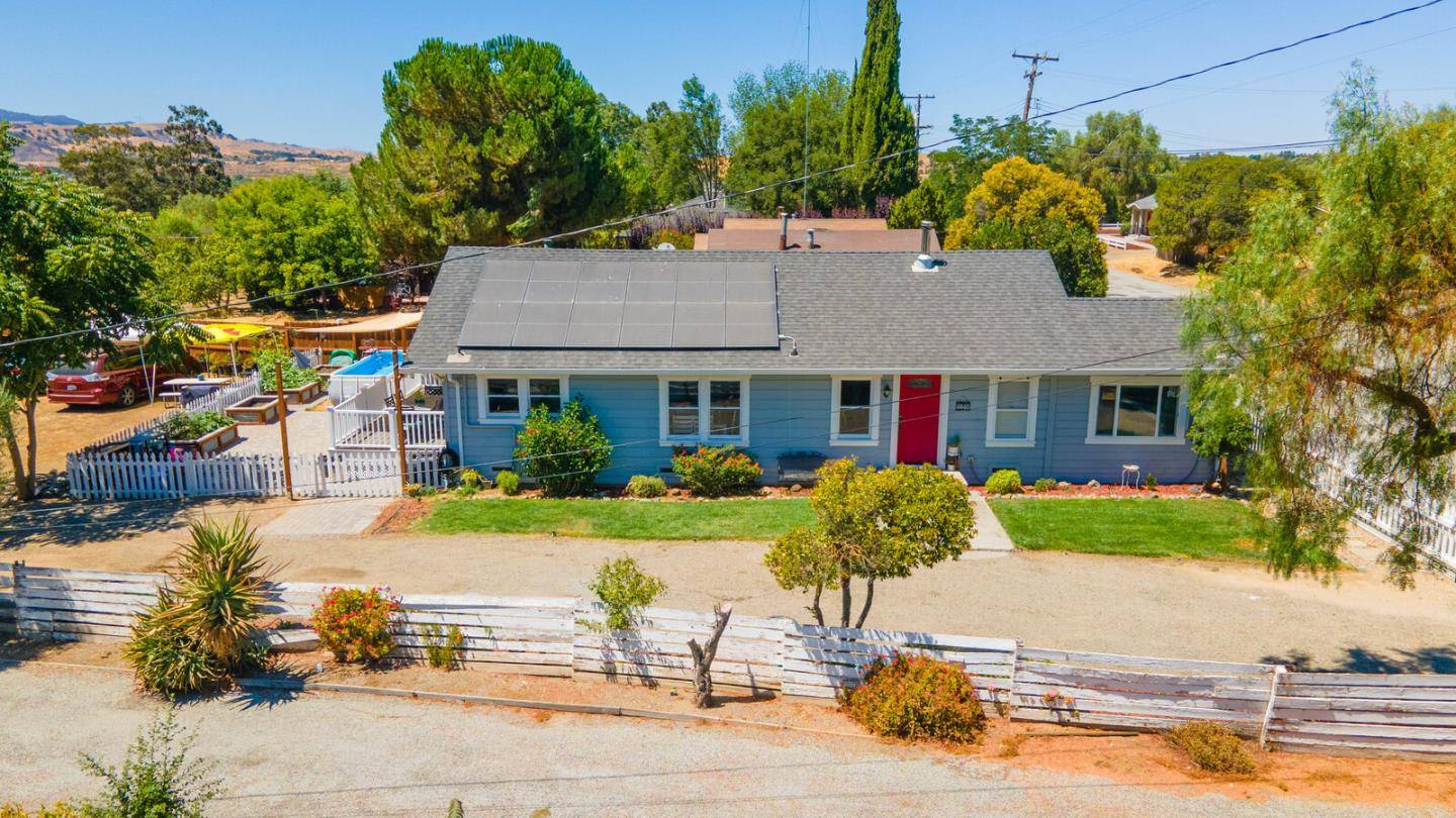 Tres Pinos, CA 95075,6860 F ST